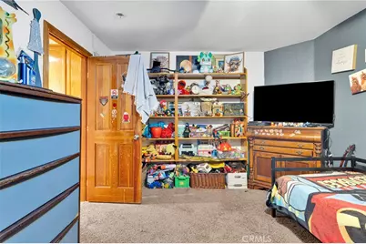 10276 Aster Road, Oak Hills, CA 92344 - Photo 35