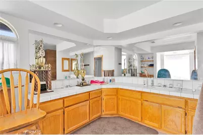 10276 Aster Road, Oak Hills, CA 92344 - Photo 27