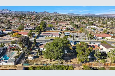 13027 Quapaw, Apple Valley, CA 92308 - Photo 53