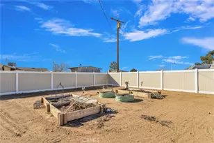 16654 Pawnee, Apple Valley, CA 92307 - Photo 35