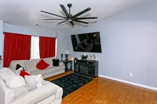 13665 Hidden Valley Rd, Victorville, CA 92395 - Photo 7