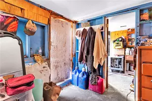 11805 Cove, Lucerne Valley, CA 92356 - Photo 9