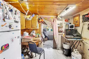 11805 Cove, Lucerne Valley, CA 92356 - Photo 13