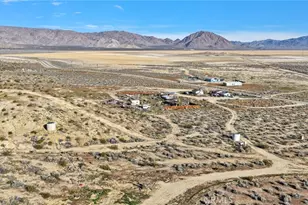 11805 Cove, Lucerne Valley, CA 92356 - Photo 35