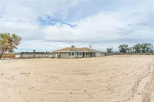 46334 Alamosa, Newberry Springs, CA 92365 - Photo 3