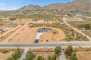 23842 Cahuilla, Apple Valley, CA 92307 - Photo 37