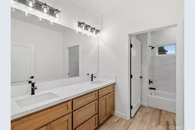 23842 Cahuilla, Apple Valley, CA 92307 - Photo 17