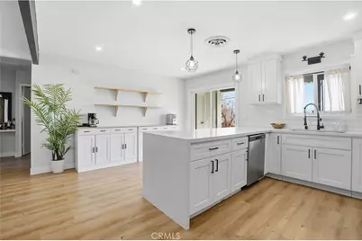 23921 South, Apple Valley, CA 92307 - Photo 7