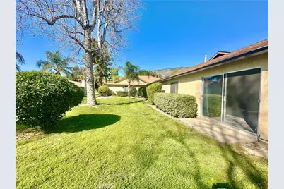 1354 Bushy Tail Trail, San Jacinto, CA 92583 - Photo 17