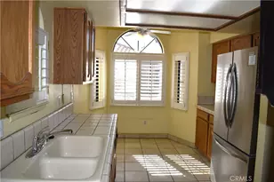 19282 Pine Way, Apple Valley, CA 92308 - Photo 5