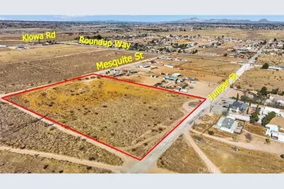 11 Juniper Street, Apple Valley, CA 92307 - Photo 5