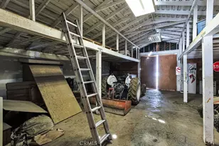 17598 Linden, Hesperia, CA 92345 - Photo 33