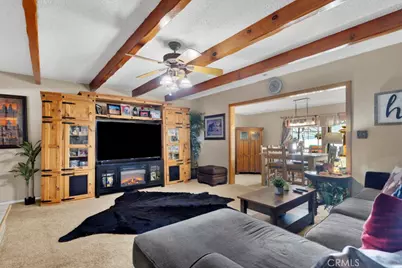 17598 Linden, Hesperia, CA 92345 - Photo 7