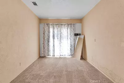 17598 Linden, Hesperia, CA 92345 - Photo 19