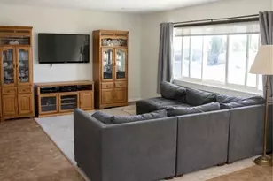 18804 Vine St, Hesperia, CA 92345 - Photo 3