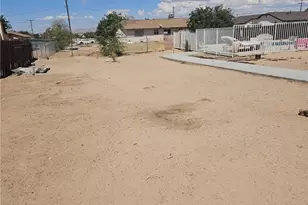 18804 Vine St, Hesperia, CA 92345 - Photo 31