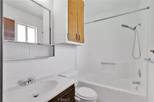 16463 Solvang Ave, Victorville, CA 92394 - Photo 23