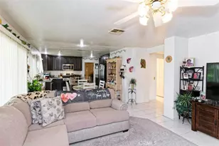 15605 Fairbanks Dr, Victorville, CA 92394 - Photo 13