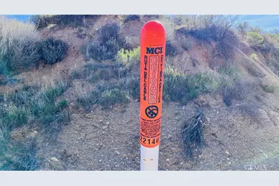 8248 Baldy Mesa, Phelan, CA 92371 - Photo 13