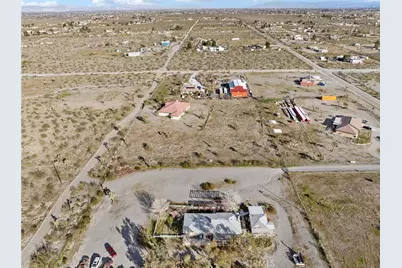 2425 Tokay, Phelan, CA 92371 - Photo 49