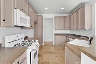 11843 Desert Glen, Adelanto, CA 92301 - Photo 15