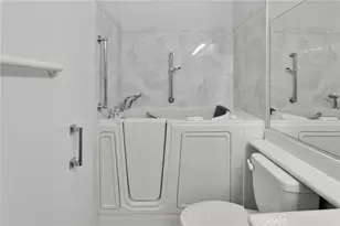 5725 Ridgemark, Fontana, CA 92336 - Photo 27