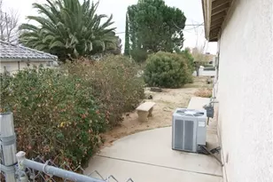 17482 Walnut, Hesperia, CA 92345 - Photo 25