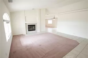 17482 Walnut, Hesperia, CA 92345 - Photo 5
