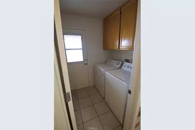 17482 Walnut, Hesperia, CA 92345 - Photo 9