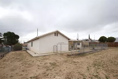 17482 Walnut, Hesperia, CA 92345 - Photo 21