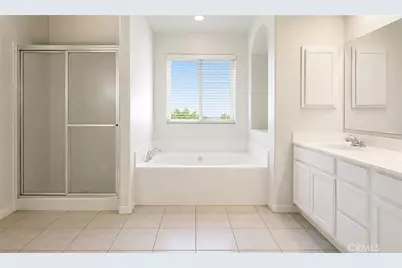 17482 Walnut, Hesperia, CA 92345 - Photo 13