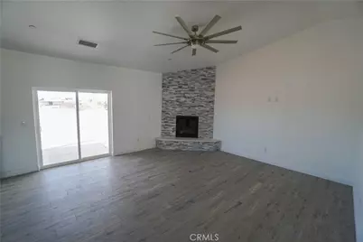 17850 Bangor Avenue, Hesperia, CA 92345 - Photo 7