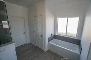 17850 Bangor Ave, Hesperia, CA 92345 - Photo 19