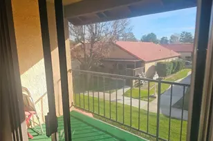 19045 Elm, Apple Valley, CA 92308 - Photo 3