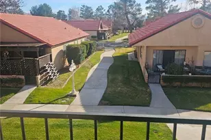 19045 Elm, Apple Valley, CA 92308 - Photo 5