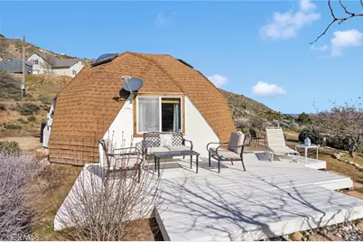 8322 Lebec Road, Pinon Hills, CA 92372 - Photo 9