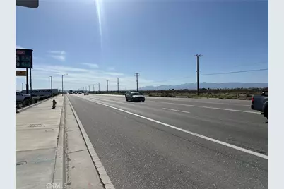 15655 US Highway 395, Victorville, CA 92394 - Photo 17