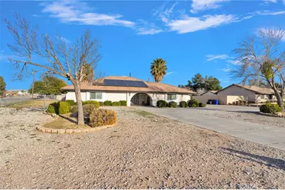 14127 Crow, Apple Valley, CA 92307 - Photo 3