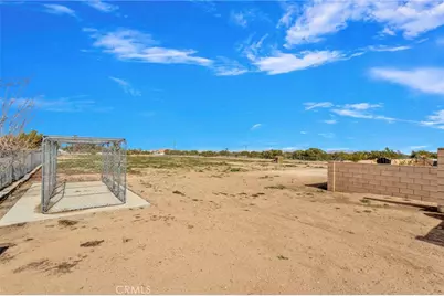 12290 Larch Road, Oak Hills, CA 92344 - Photo 61