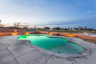 12290 Larch Rd, Oak Hills, CA 92344 - Photo 75