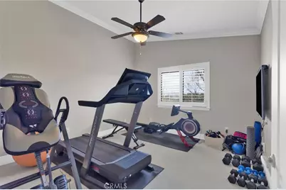 12290 Larch Road, Oak Hills, CA 92344 - Photo 45