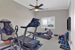 12290 Larch Rd, Oak Hills, CA 92344 - Photo 45