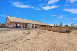 12290 Larch Rd, Oak Hills, CA 92344 - Photo 67