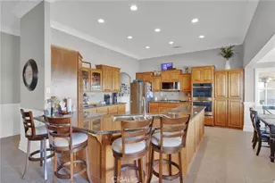12290 Larch Rd, Oak Hills, CA 92344 - Photo 21