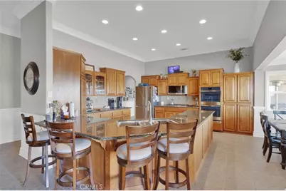 12290 Larch Road, Oak Hills, CA 92344 - Photo 21