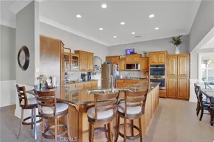 12290 Larch Rd, Oak Hills, CA 92344 - Photo 21