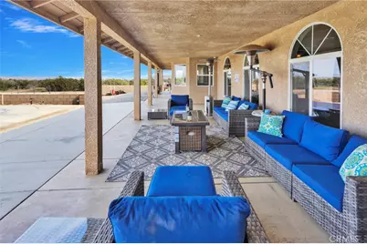 12290 Larch Road, Oak Hills, CA 92344 - Photo 55