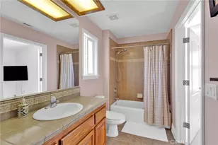 12290 Larch Rd, Oak Hills, CA 92344 - Photo 41