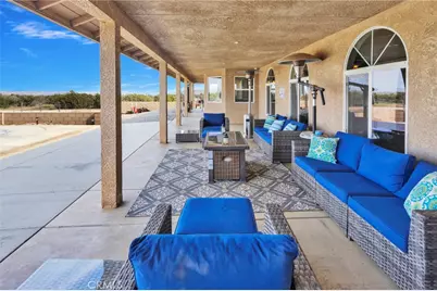 12290 Larch Road, Oak Hills, CA 92344 - Photo 55