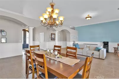 12290 Larch Road, Oak Hills, CA 92344 - Photo 15